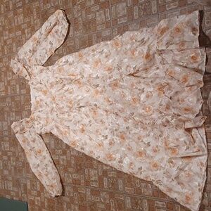 Maxi Dress with Flowy Fit Long Puff Sleeves Boho Floral Square Neck